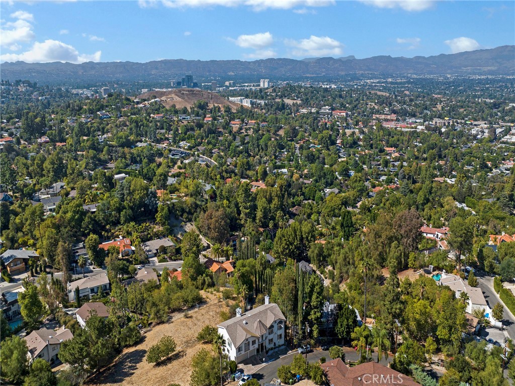 MLS #SR25233912 image #2