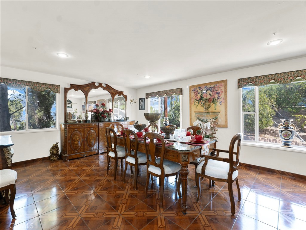 MLS #SR25233912 image #24