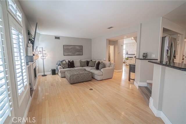 MLS #SR25234085 image #12