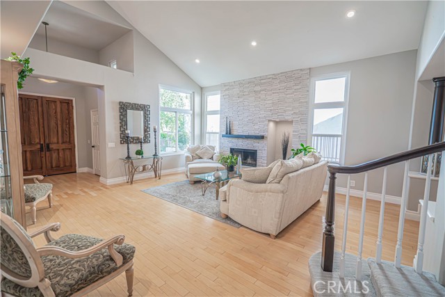 MLS #SR25234085 image #2