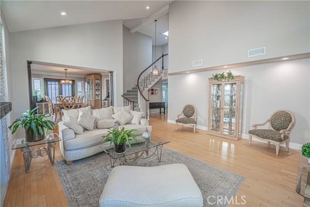 MLS #SR25234085 image #3