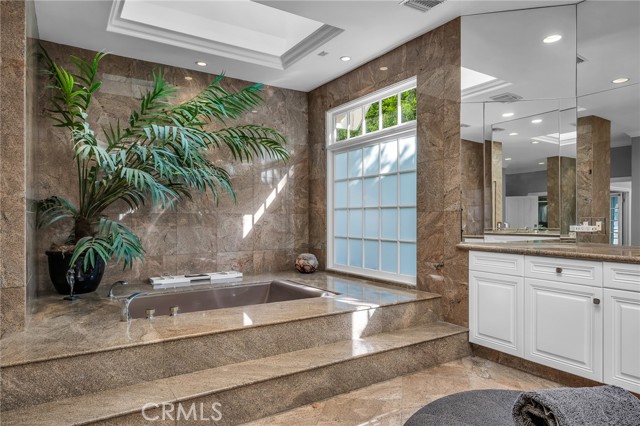 MLS #SR25234295 image #34