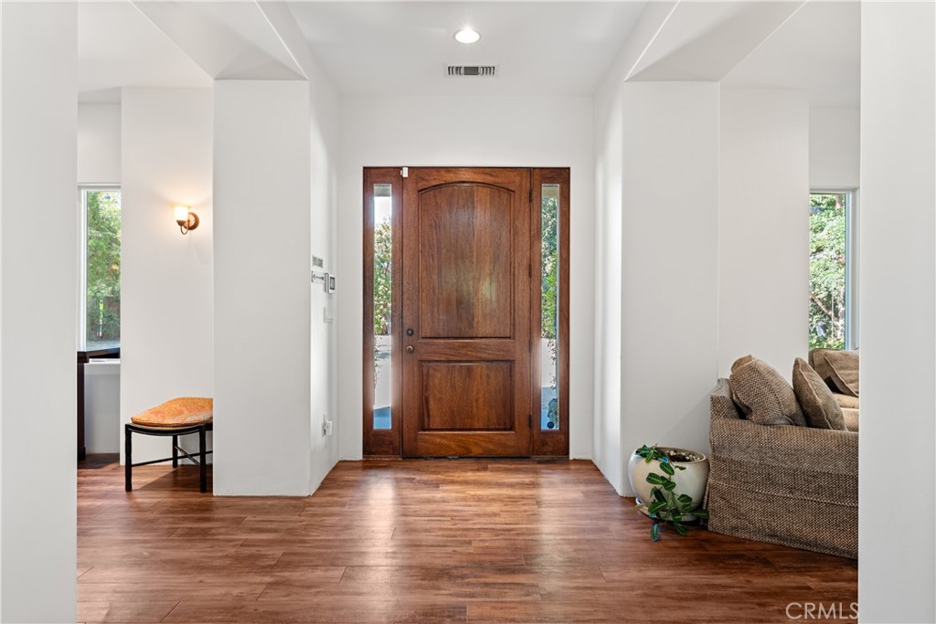 MLS #SR25234608 image #7