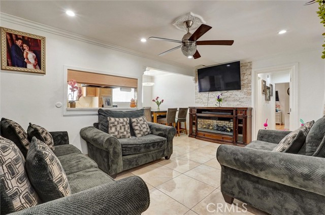 MLS #SR25234916 image #1