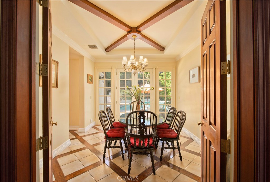 MLS #SR25235058 image #12