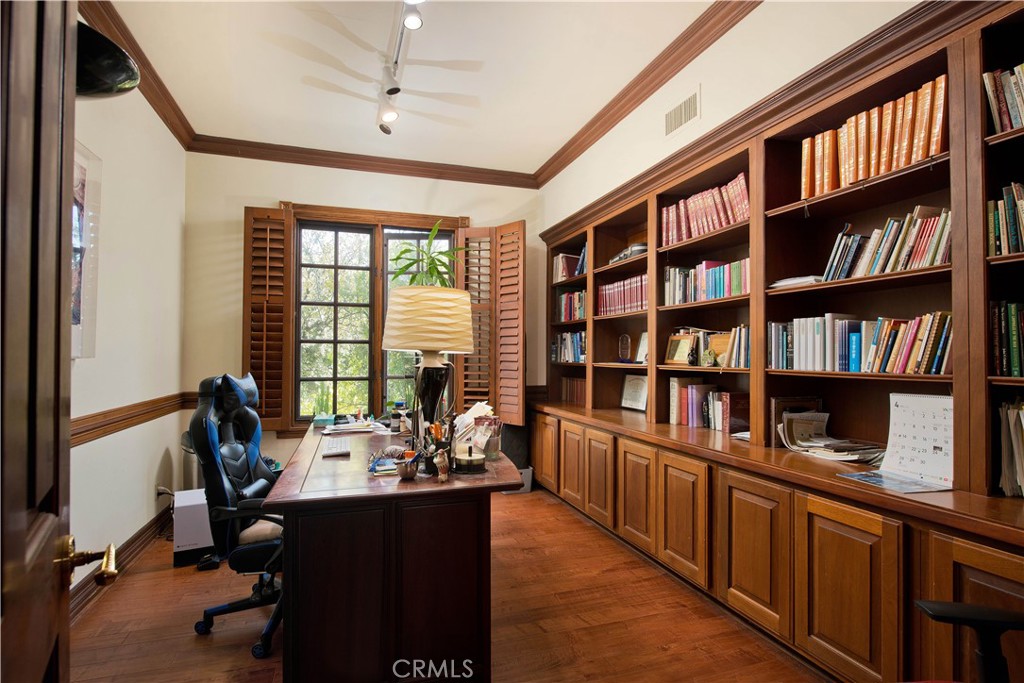 MLS #SR25235058 image #13