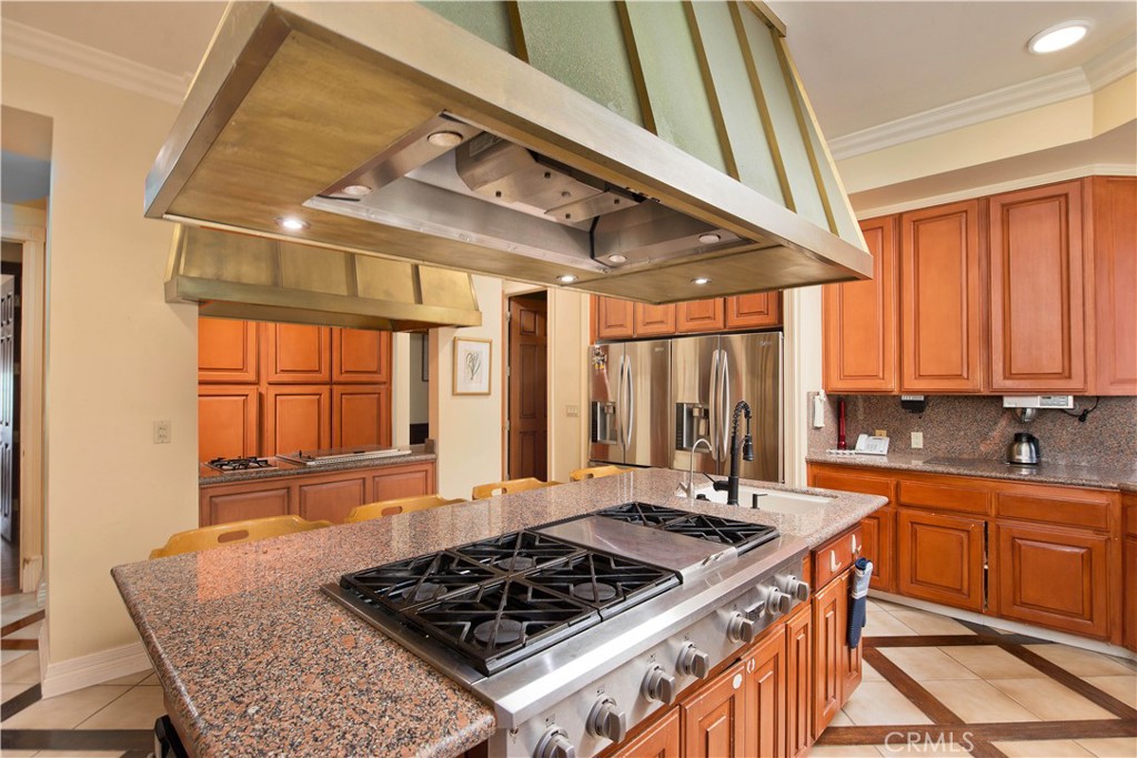 MLS #SR25235058 image #9