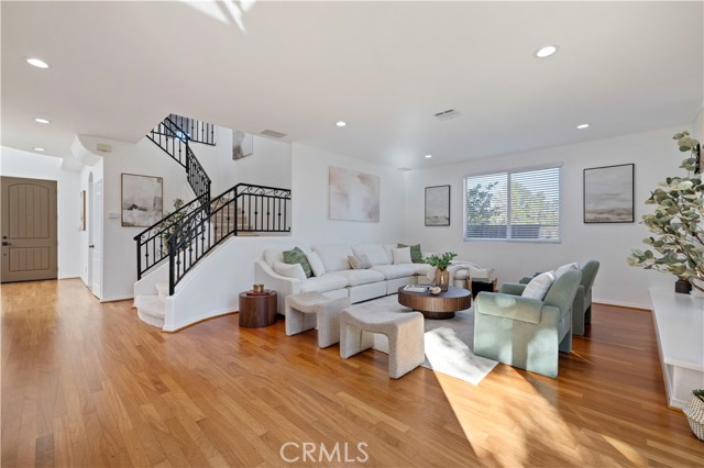 MLS #SR25235107 image #17