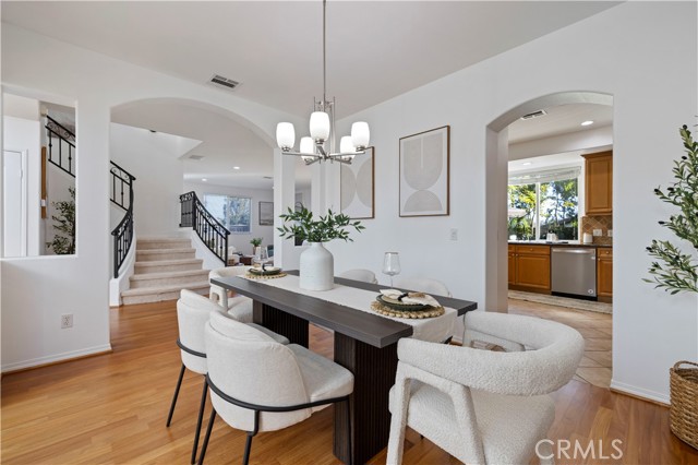 MLS #SR25235107 image #8