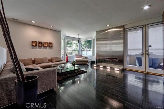 MLS #SR25235112 image #5