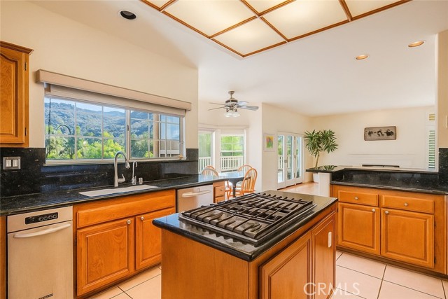 MLS #SR25235267 image #10