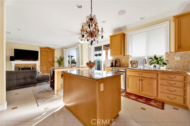 MLS #SR25235292 image #12