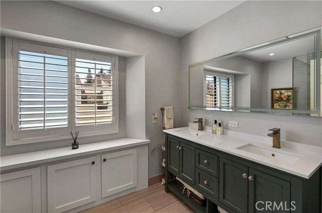 MLS #SR25235364 image #18