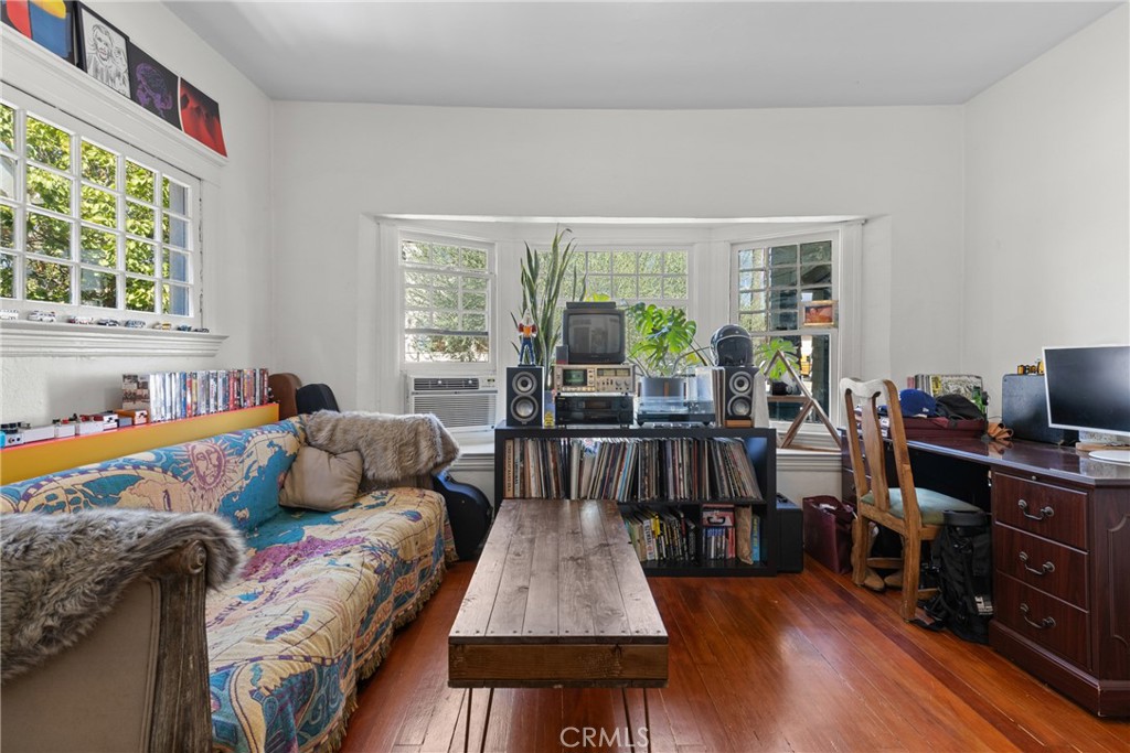 MLS #SR25235392 image #16