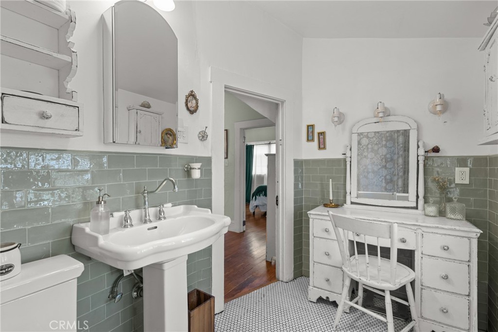 MLS #SR25235392 image #20