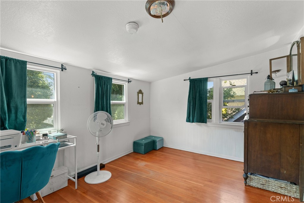 MLS #SR25235392 image #23