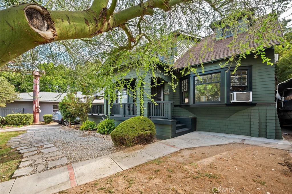 MLS #SR25235392 image #3