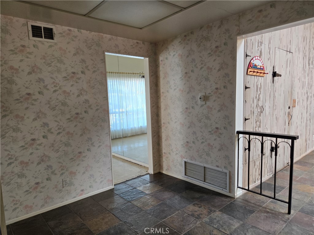 MLS #SR25235412 image #9