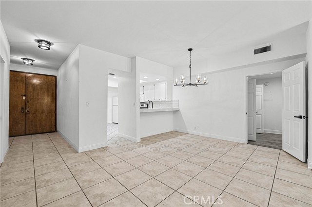 MLS #SR25235433 image #3