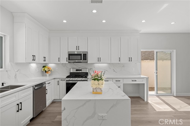 MLS #SR25235483 image #5