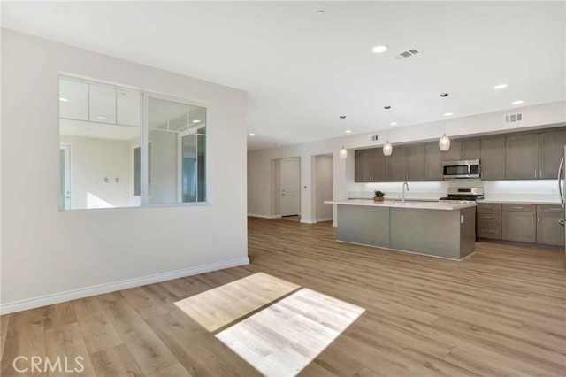 MLS #SR25235510 image #8