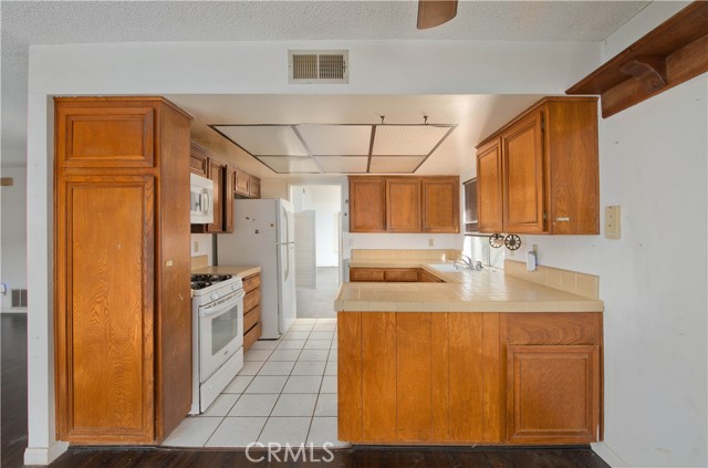 MLS #SR25235611 image #4