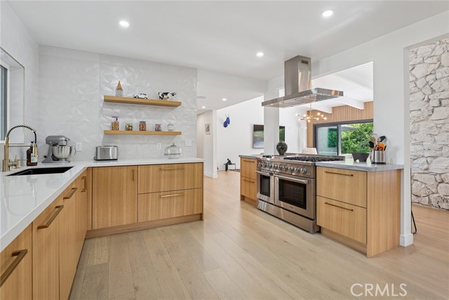 MLS #SR25235735 image #17