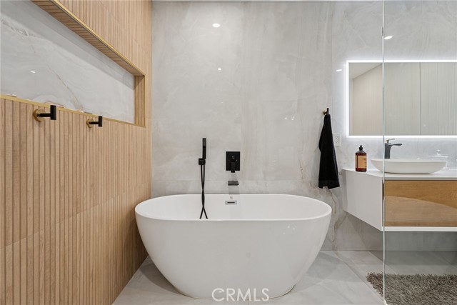 MLS #SR25235735 image #25