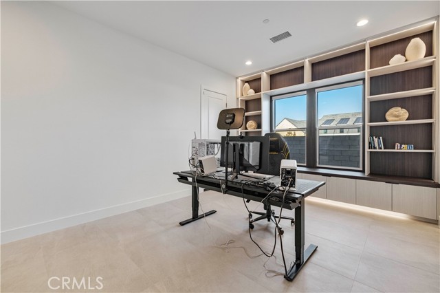 MLS #SR25235799 image #21