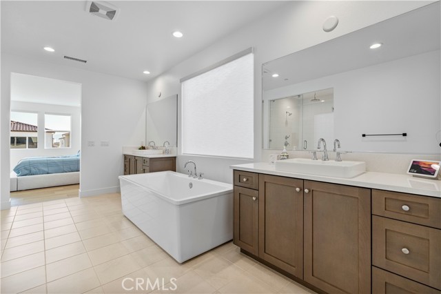 MLS #SR25235799 image #32