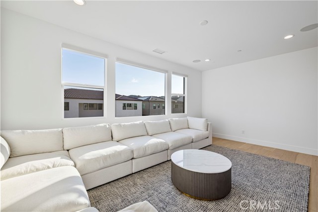 MLS #SR25235799 image #40