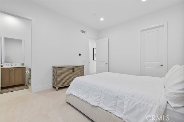 MLS #SR25235799 image #51