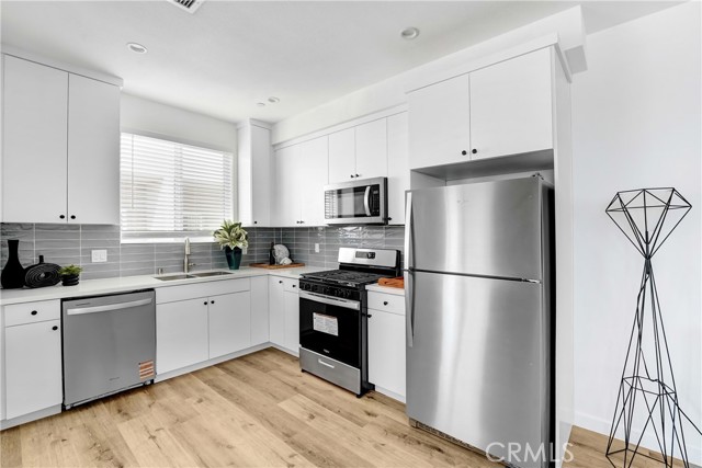 MLS #SR25235899 image #4