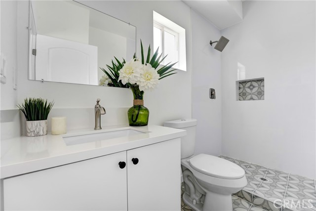 MLS #SR25235902 image #2