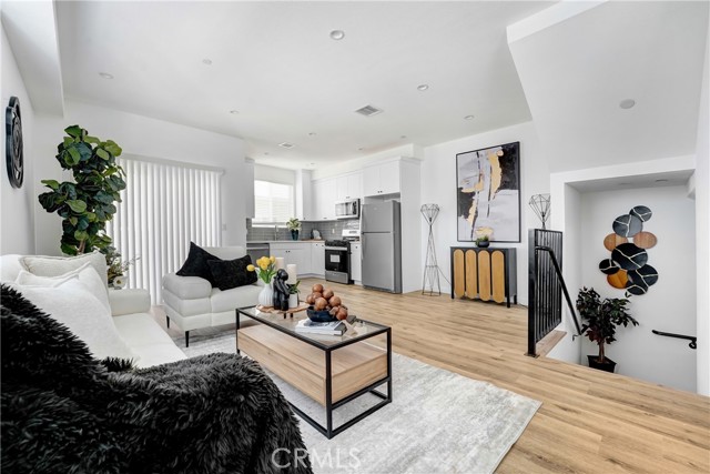 MLS #SR25235902 image #5