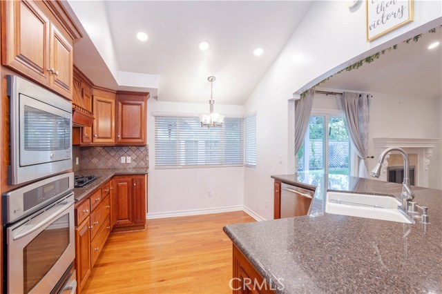 MLS #SR25236006 image #8