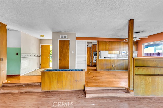 MLS #SR25236065 image #4