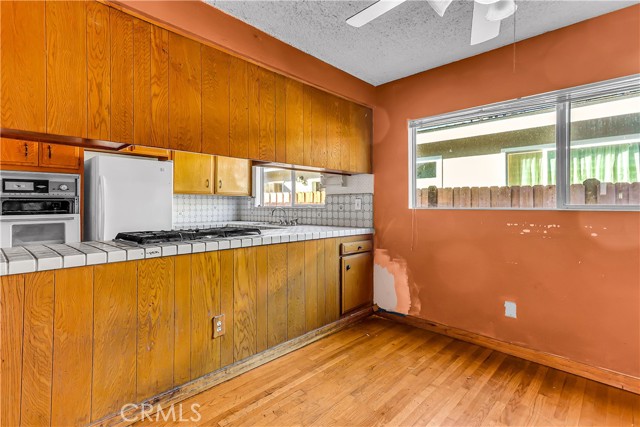 MLS #SR25236065 image #5