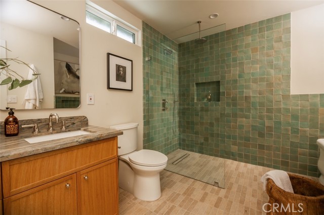 MLS #SR25236315 image #22