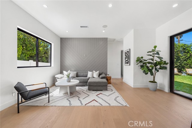 MLS #SR25236317 image #20