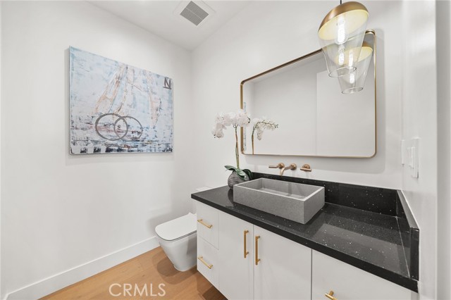 MLS #SR25236317 image #7