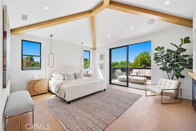 MLS #SR25236317 image #9