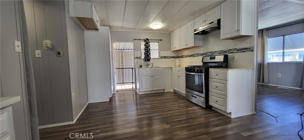 MLS #SR25236332 image #13