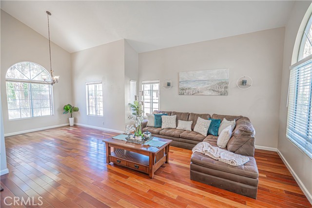 MLS #SR25236442 image #6