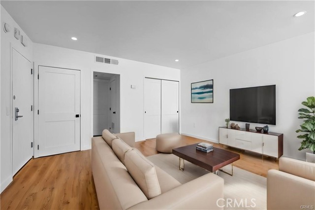 MLS #SR25236498 image #6