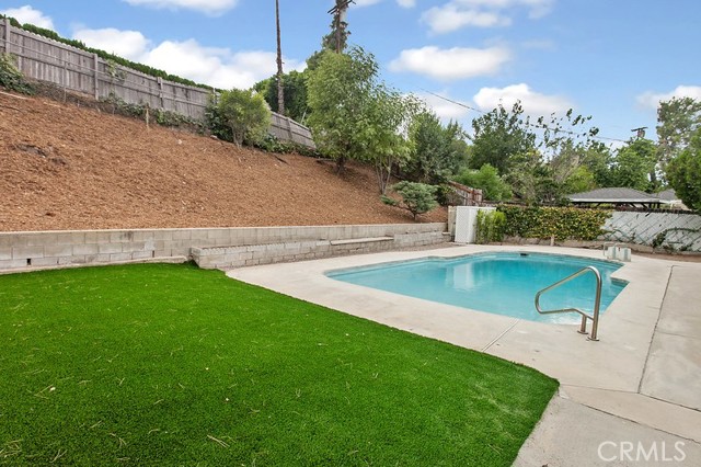 MLS #SR25236612 image #12