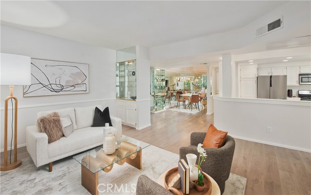 MLS #SR25236701 image #2