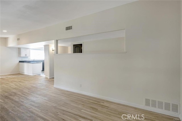 MLS #SR25236728 image #8