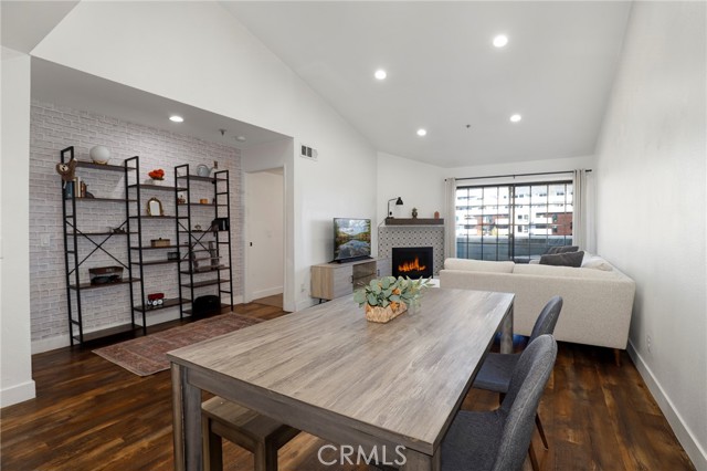 MLS #SR25236744 image #6