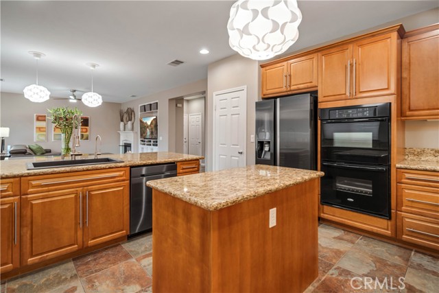 MLS #SR25236841 image #13